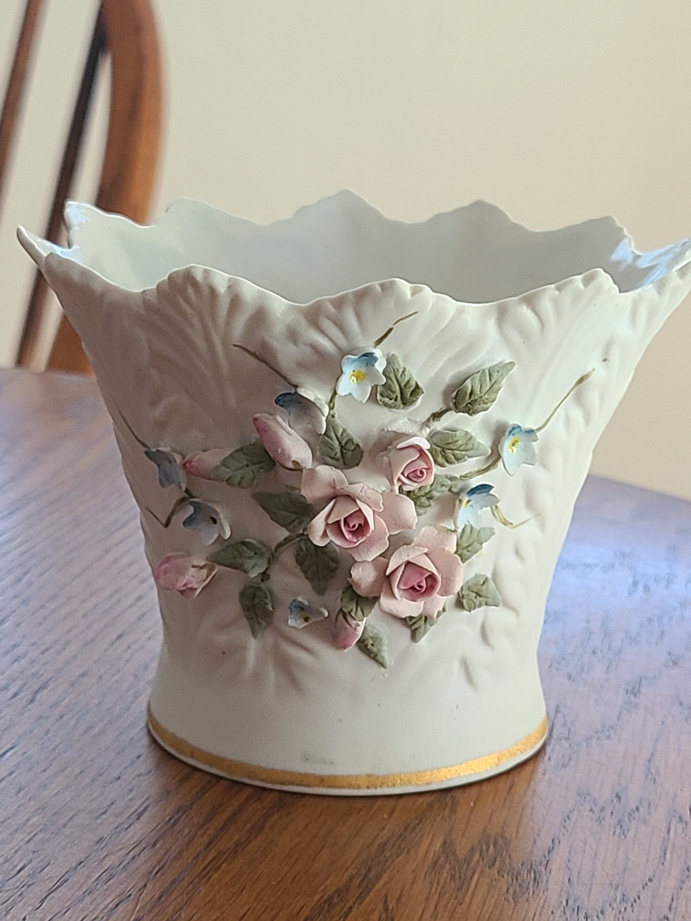 Vintage Lefton China bisque porcelain planter featuring hand-painted pink roses